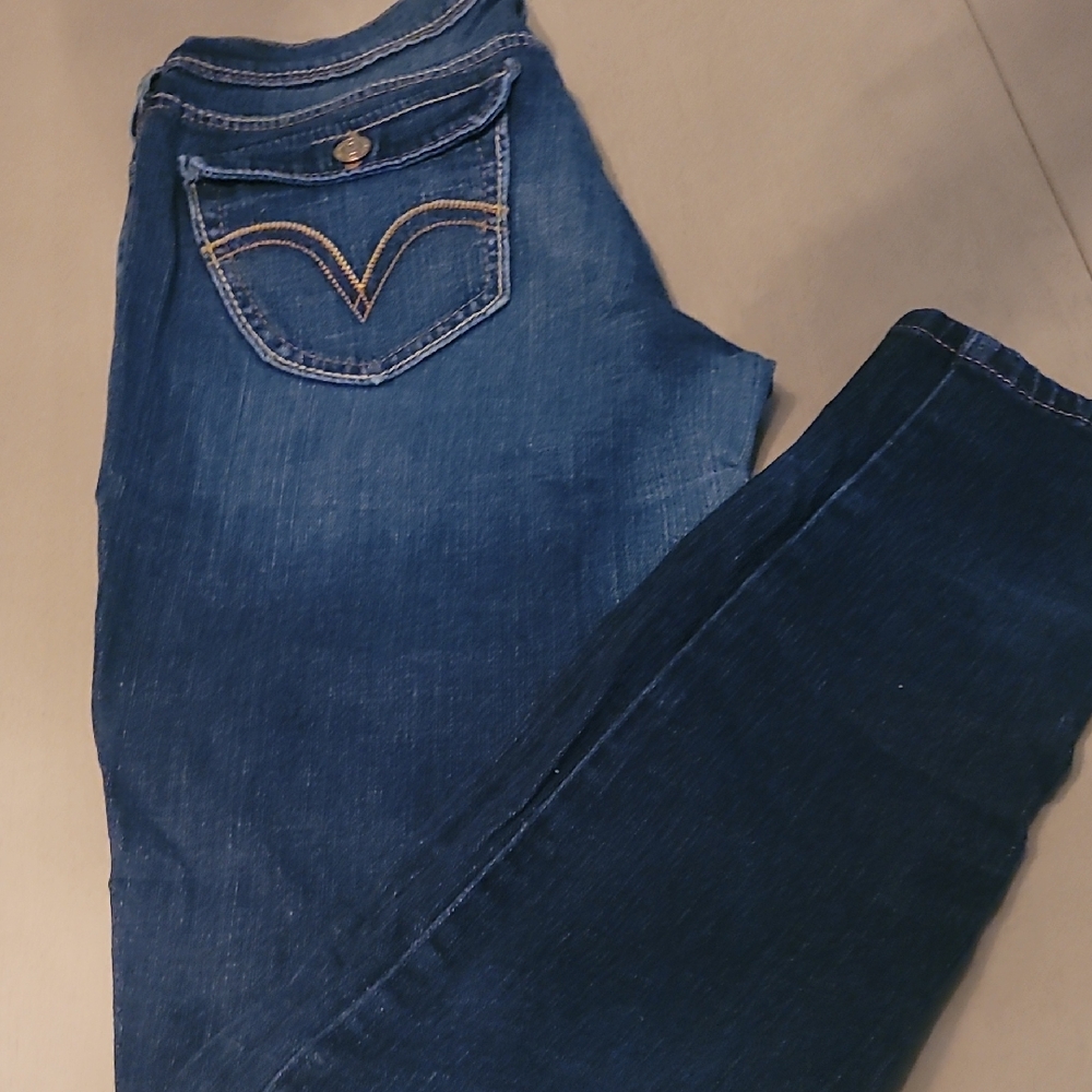 Levi's Classic Indigo Skinny Jeans
